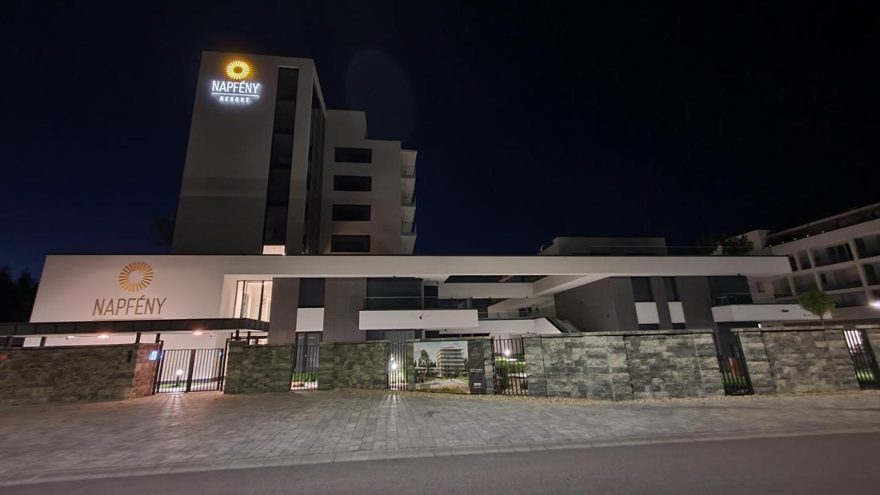 Napfeny Resort Exclusive بالاتوليلّي المظهر الخارجي الصورة