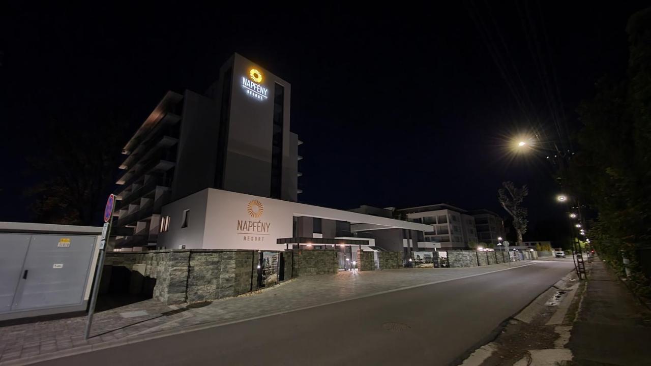 Napfeny Resort Exclusive بالاتوليلّي المظهر الخارجي الصورة
